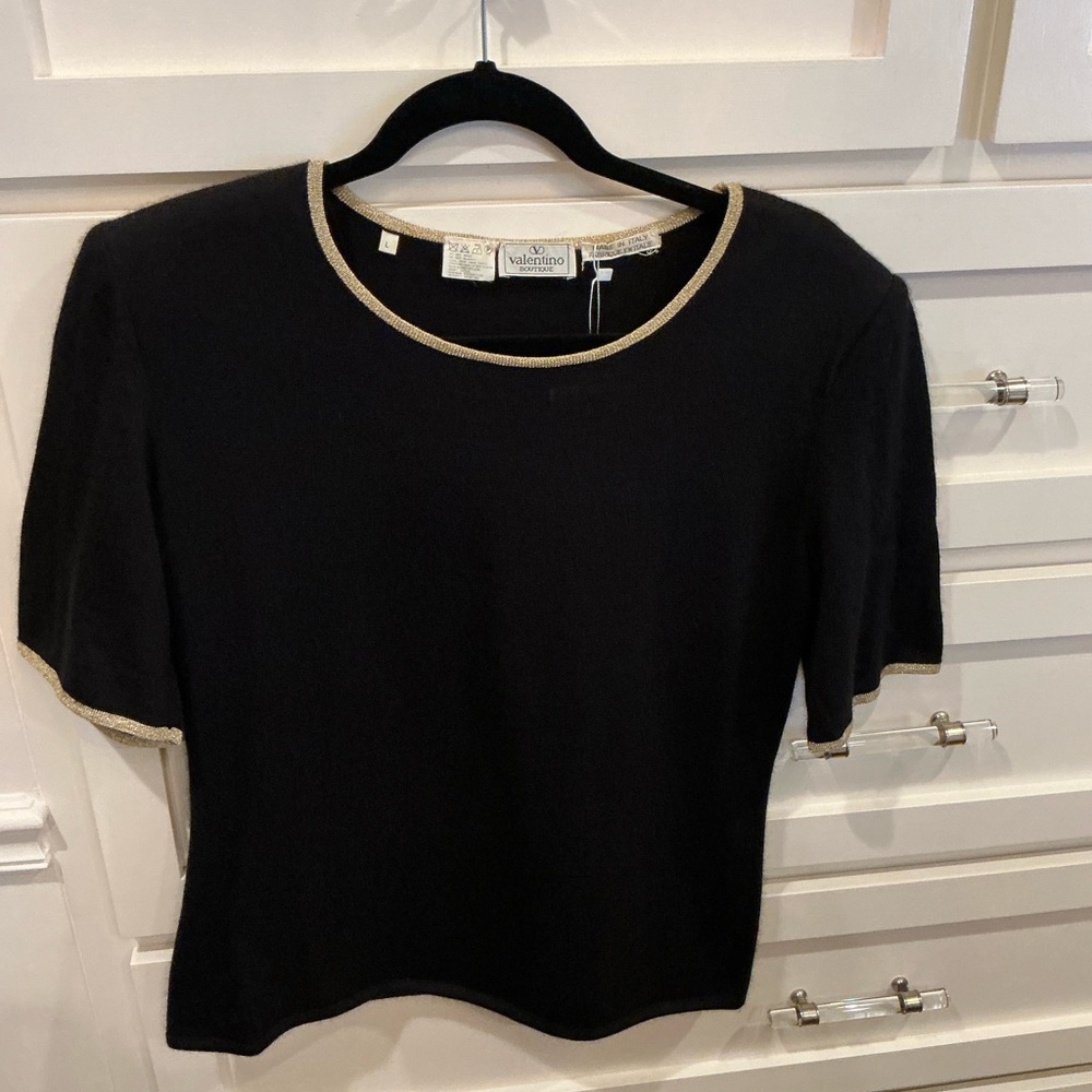 Valentino Black sweater knit top with Gold Trim - Picture 4 of 7